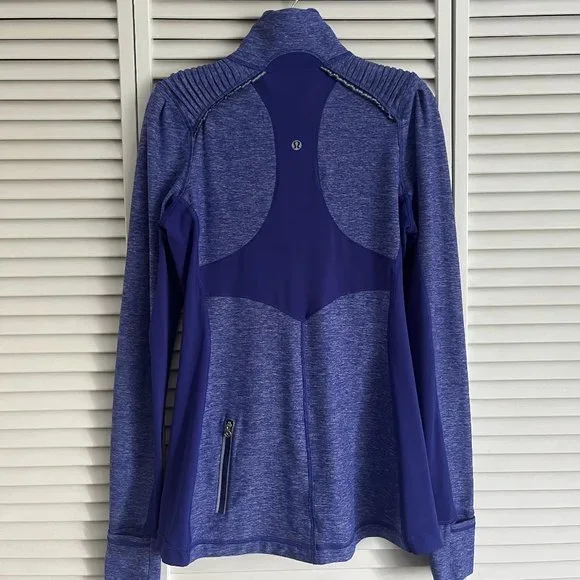 Lululemon Star Runner Pullover Pigment Blue size 6 rare